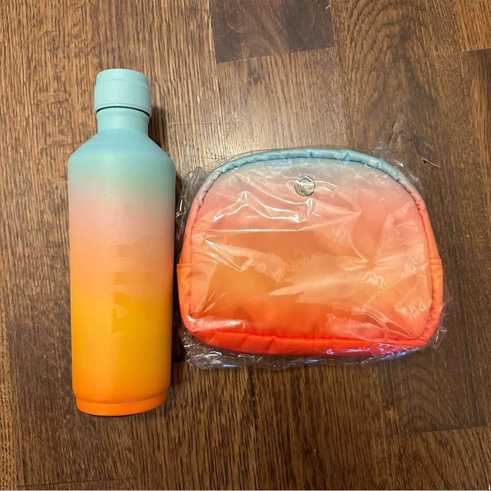 Zyia Water Bottle and Bag